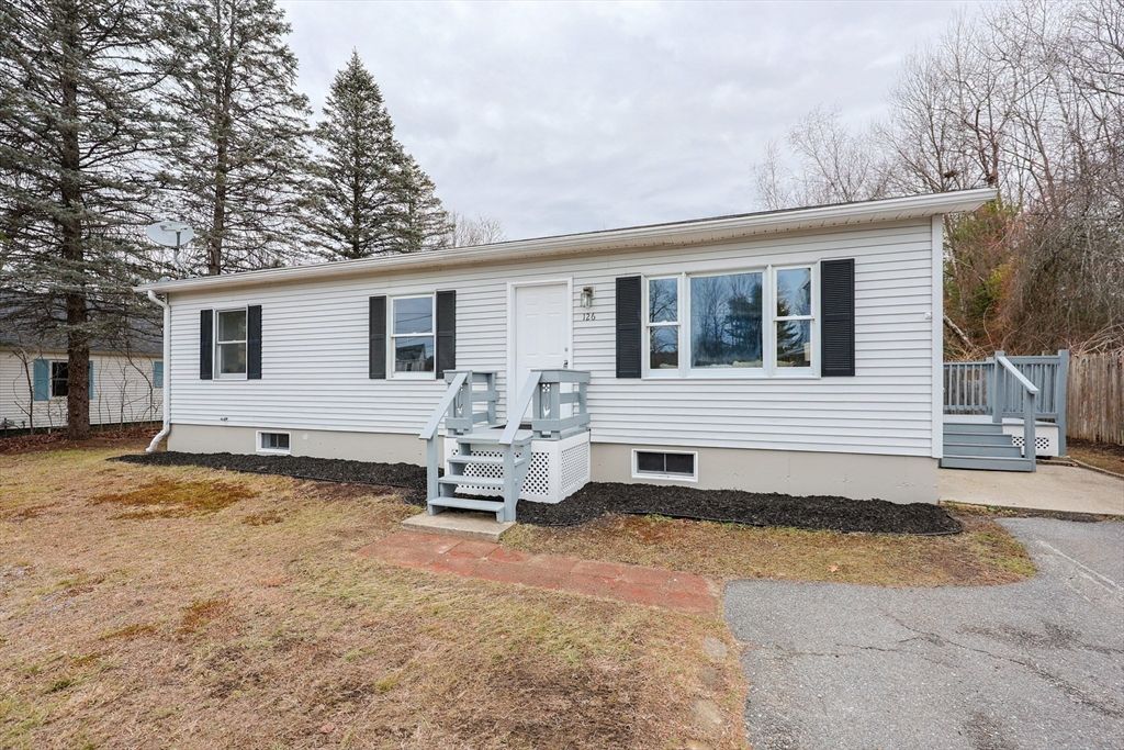 126 Harvard Ave, Athol, MA 01331