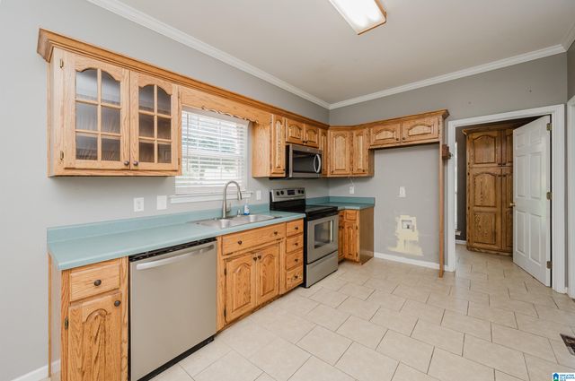 8435 WARWICK DRIVE, Morris, AL 35116
