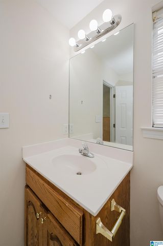 8435 WARWICK DRIVE, Morris, AL 35116