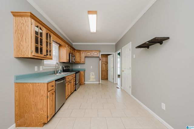 8435 WARWICK DRIVE, Morris, AL 35116