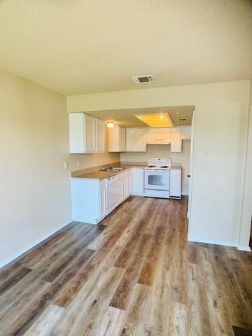 2705 Stanford Street, Rowlett, TX 75088