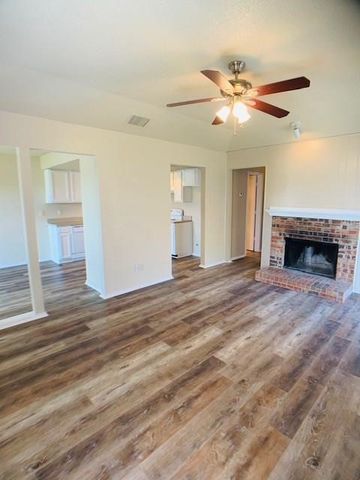 2705 Stanford Street, Rowlett, TX 75088