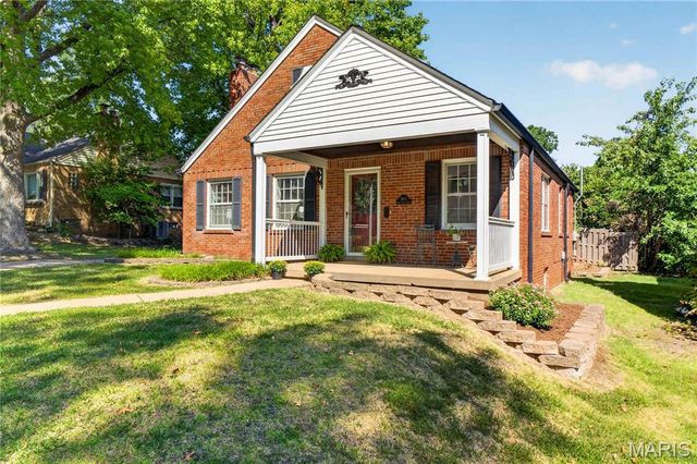 7615 N Sunset Drive, Pasadena Park, MO 63121