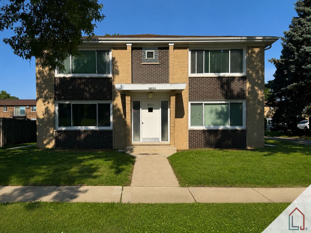 18213 Morgan Street 1N, Homewood, IL 60430