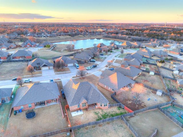 307 Summit Bend, Norman, OK 73071