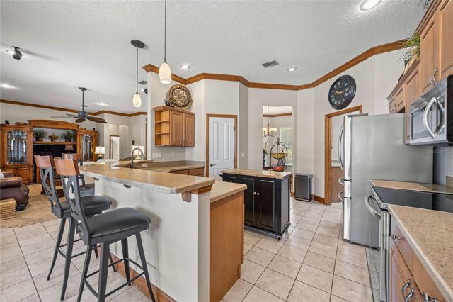 5248 SE 39TH LOOP, Ocala, FL 34480