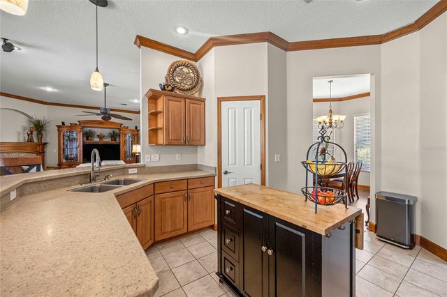 5248 SE 39TH LOOP, Ocala, FL 34480