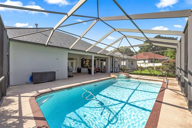 5248 SE 39TH LOOP, Ocala, FL 34480