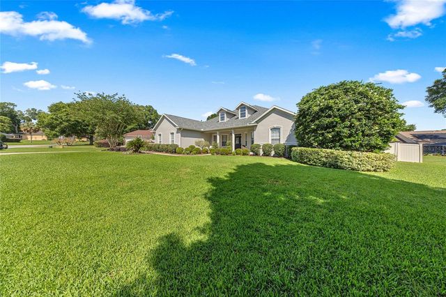 5248 SE 39TH LOOP, Ocala, FL 34480