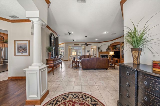 5248 SE 39TH LOOP, Ocala, FL 34480