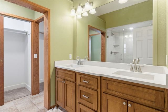 4465 Warwick Cove, Springdale, AR 72762