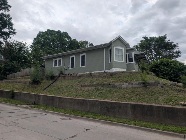 401 DAMON Street, Council Bluffs, IA 51503