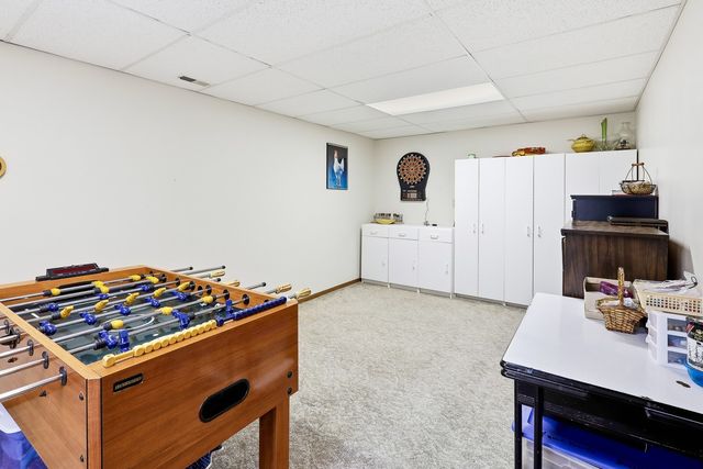 1216 Big Rock Park Road, Pella, IA 50219