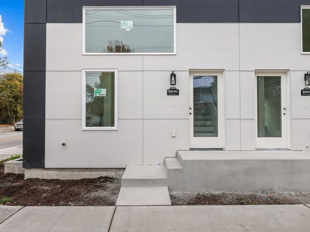 8600 7th Avenue S, Seattle, WA 98108