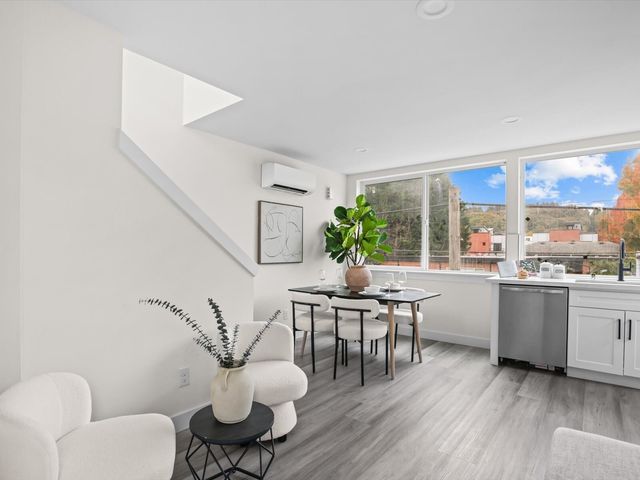 8600 7th Avenue S, Seattle, WA 98108