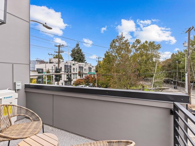 8600 7th Avenue S, Seattle, WA 98108