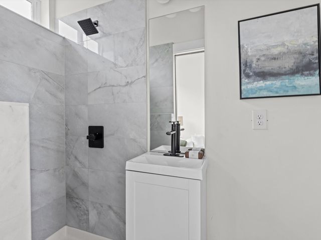 8600 7th Avenue S, Seattle, WA 98108