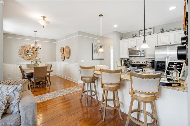 20 Byrdcliffe Lane, Asheville, NC 28805