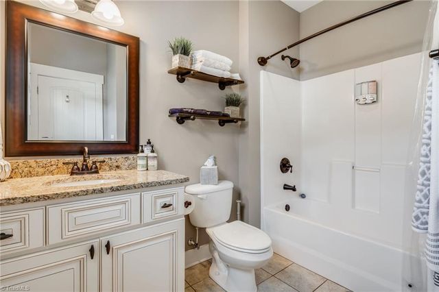 20 Byrdcliffe Lane, Asheville, NC 28805