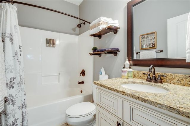 20 Byrdcliffe Lane, Asheville, NC 28805