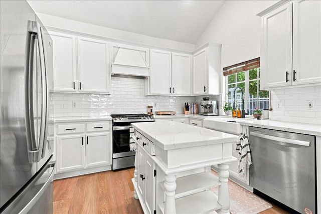 3252 Woedee Dr, El Dorado Hills, CA 95762