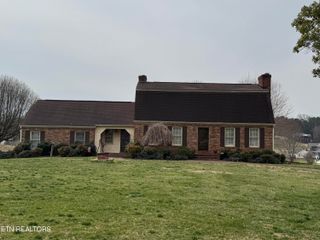 985 Kidwell Ridge Rd, Morristown, TN 37814