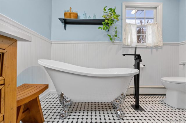 22 Hatfield Road, Mahopac, NY 10541