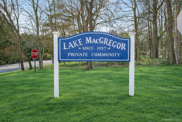 22 Hatfield Road, Mahopac, NY 10541