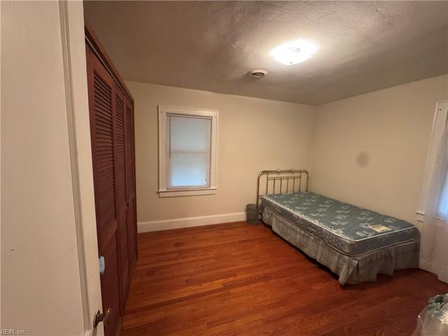 406 Causey AVE, Suffolk, VA 23434