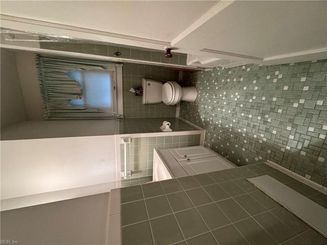 406 Causey AVE, Suffolk, VA 23434