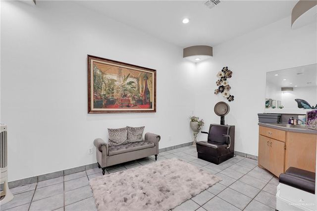 2014 W Nolana Avenue, Mcallen, TX 78504