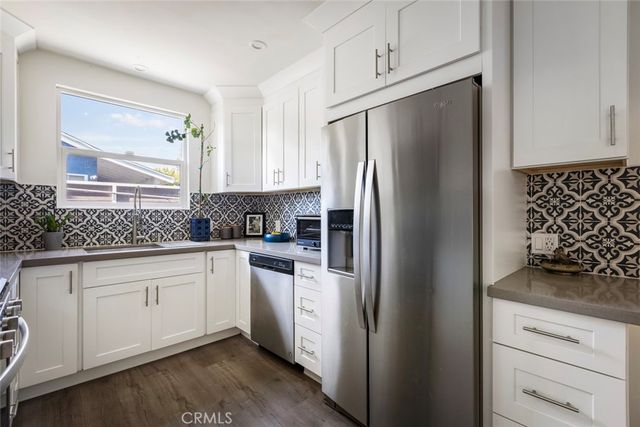 2304 W Avenue 31, Los Angeles, CA 90065