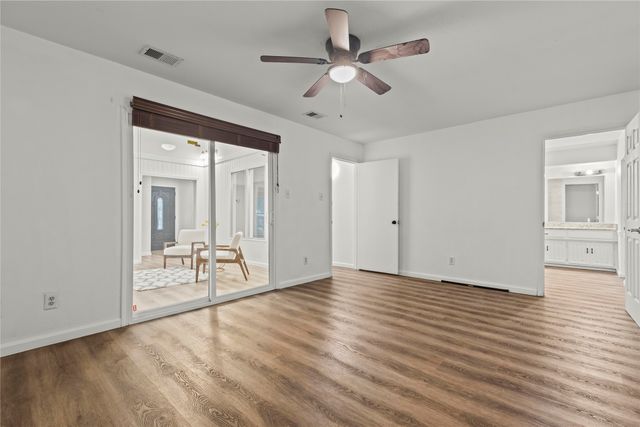 211 Willowwood Place, Duncanville, TX 75116