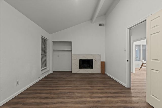 211 Willowwood Place, Duncanville, TX 75116