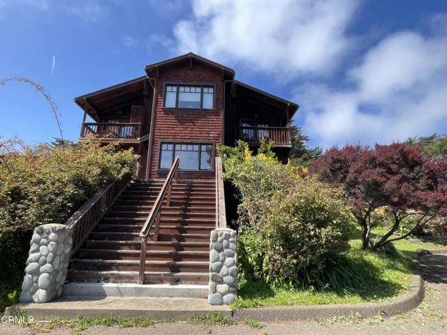 44920 Little Lake Road, Mendocino, CA 95460