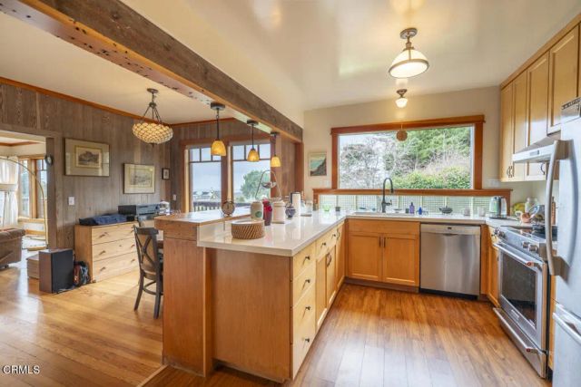 44920 Little Lake Road, Mendocino, CA 95460