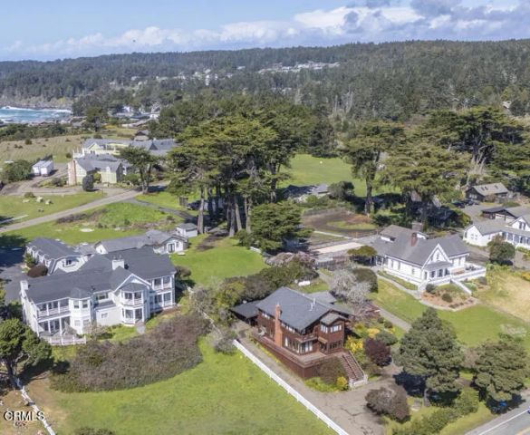 44920 Little Lake Road, Mendocino, CA 95460