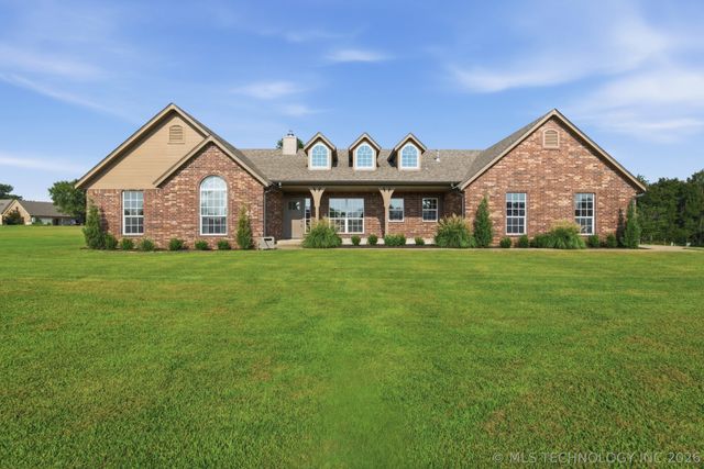 13535 E 463 Road, Claremore, OK 74017
