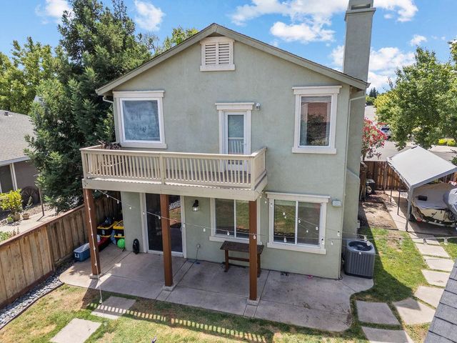 1724 Vintage Cir, Oakdale, CA 95361