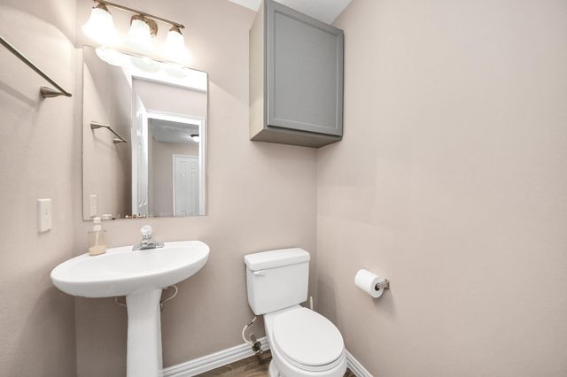 3919 Vauxhall Drive S, Houston, TX 77047