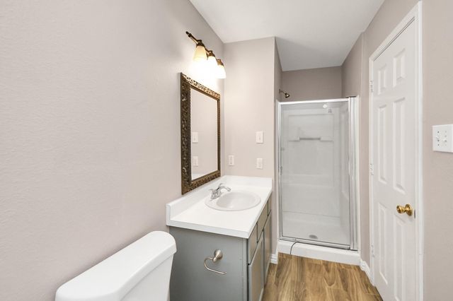 3919 Vauxhall Drive S, Houston, TX 77047