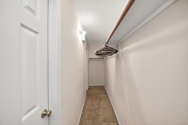 3919 Vauxhall Drive S, Houston, TX 77047