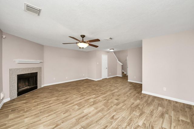 3919 Vauxhall Drive S, Houston, TX 77047