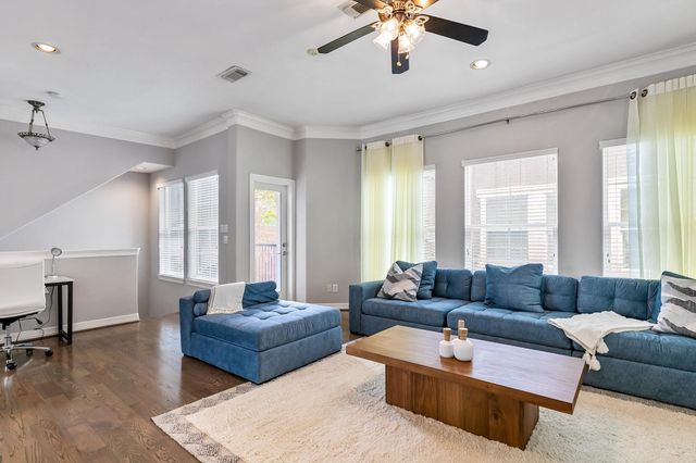 3011 Houston Avenue A, Houston, TX 77009