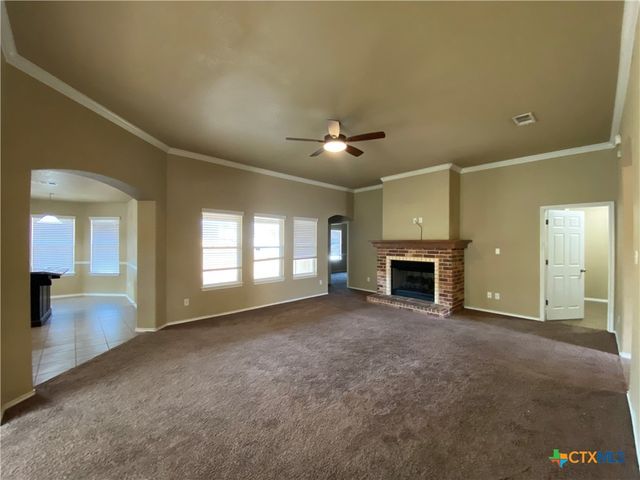 2101 Golden Eagle Drive, Killeen, TX 76549