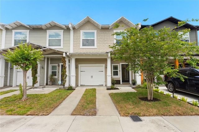 117 W GIDDENS AVENUE, Tampa, FL 33603