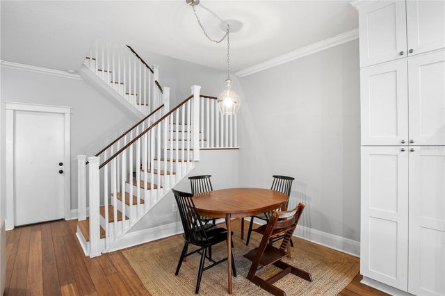 117 W GIDDENS AVENUE, Tampa, FL 33603