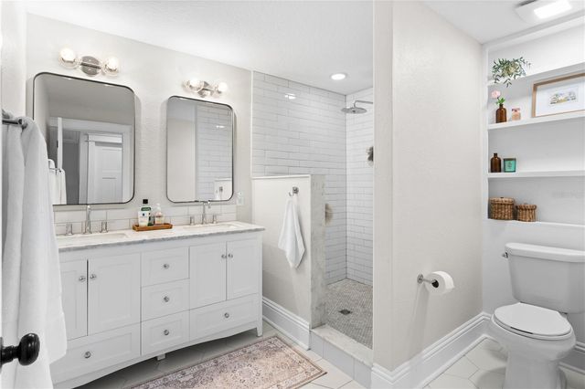 117 W GIDDENS AVENUE, Tampa, FL 33603