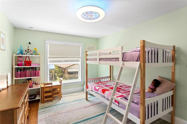 117 W GIDDENS AVENUE, Tampa, FL 33603