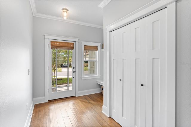 117 W GIDDENS AVENUE, Tampa, FL 33603